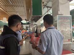 <b>开展农贸市场结合管理 巩固典型镇打形成效</b>