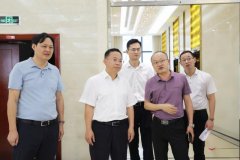 <b>杨怯调研督导高考考前保障工做</b>